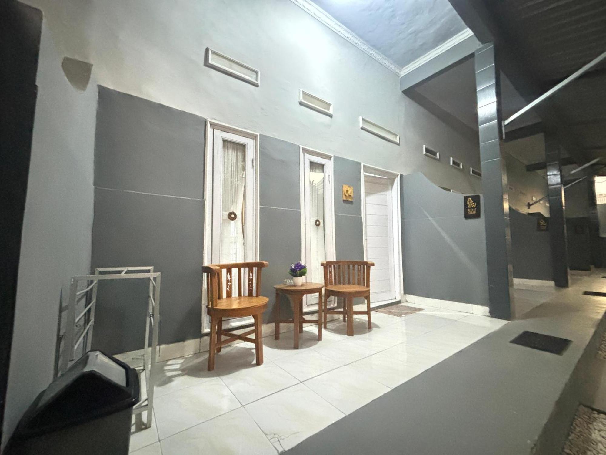 Banera Gili Homestay Gili Trawangan Exterior photo